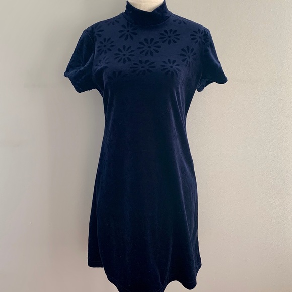 Exclusively Gantos Vintage Velvet Mini Dress - Picture 3 of 8